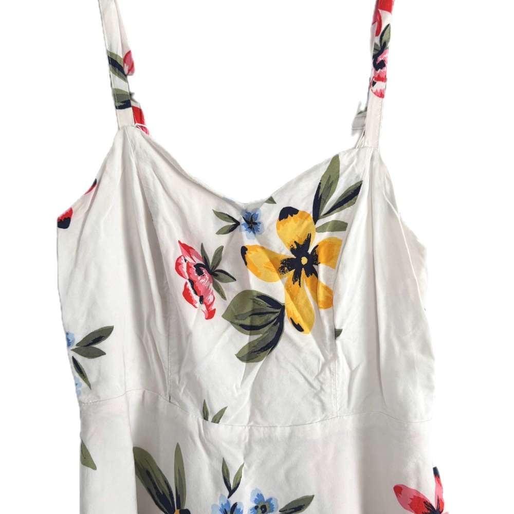 Floral Sundress with Ruffle Hem - Picture 4 of 7